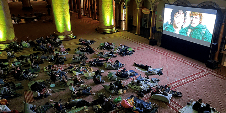 1737151972 LOTR Photo (2) Apasrin Suvanasai