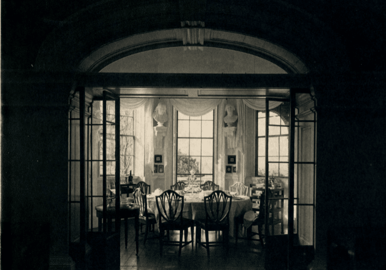 Monticello Tea Room, 1995 (2006.3) ©Robert Lautman Photography, National Building Museum.